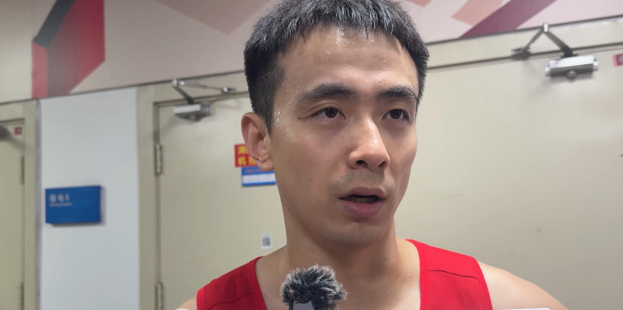 赵继伟:这不是我而是中国队的主场,对日本队印象不太好说
